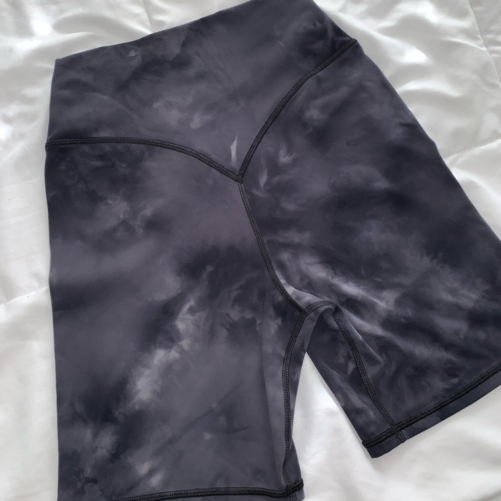 Kamo Fitness Ellyn Black Tie Dye Shorts M Biker